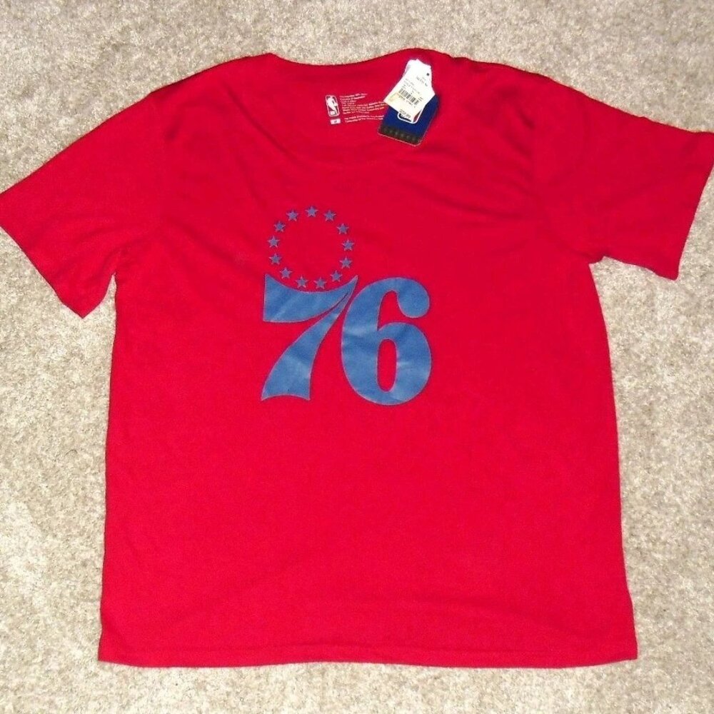 Philadelphia 76ers Womens Short Sleeve Red T-Shirt Top Sz. Medium New Tags Nba